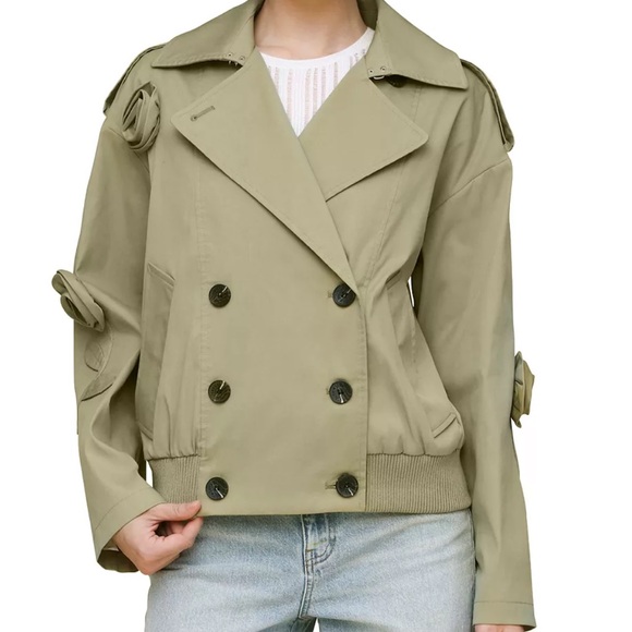 Avec Les Filles Jackets & Blazers - NWT Avec Les Filles Rosette Bomber Trench Jacket